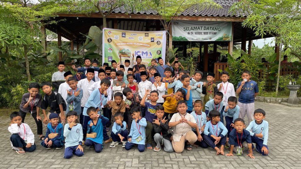 Liburan Anak Muslim Ceria